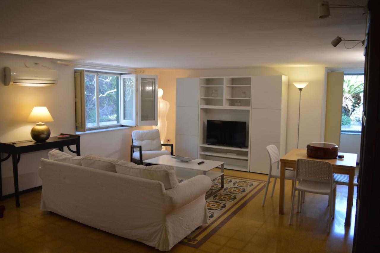 Mondello Beach Luxury Apartments Palermo Luaran gambar